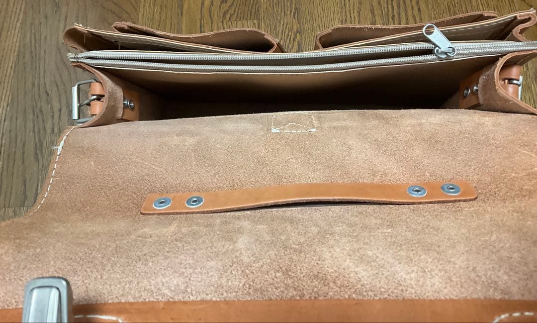 サザビーの本革3WAYバック