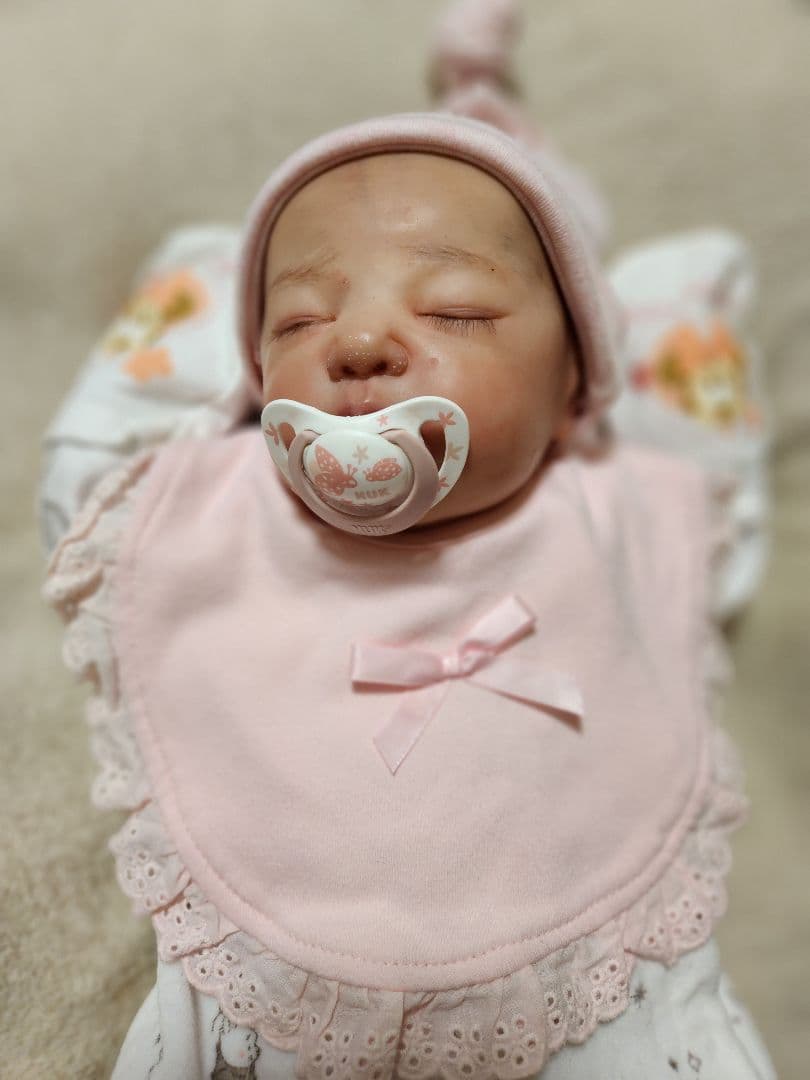 最終価格☆リボーンドール　リアル新生児ちゃん　赤ちゃん　創作人形　抱き人形