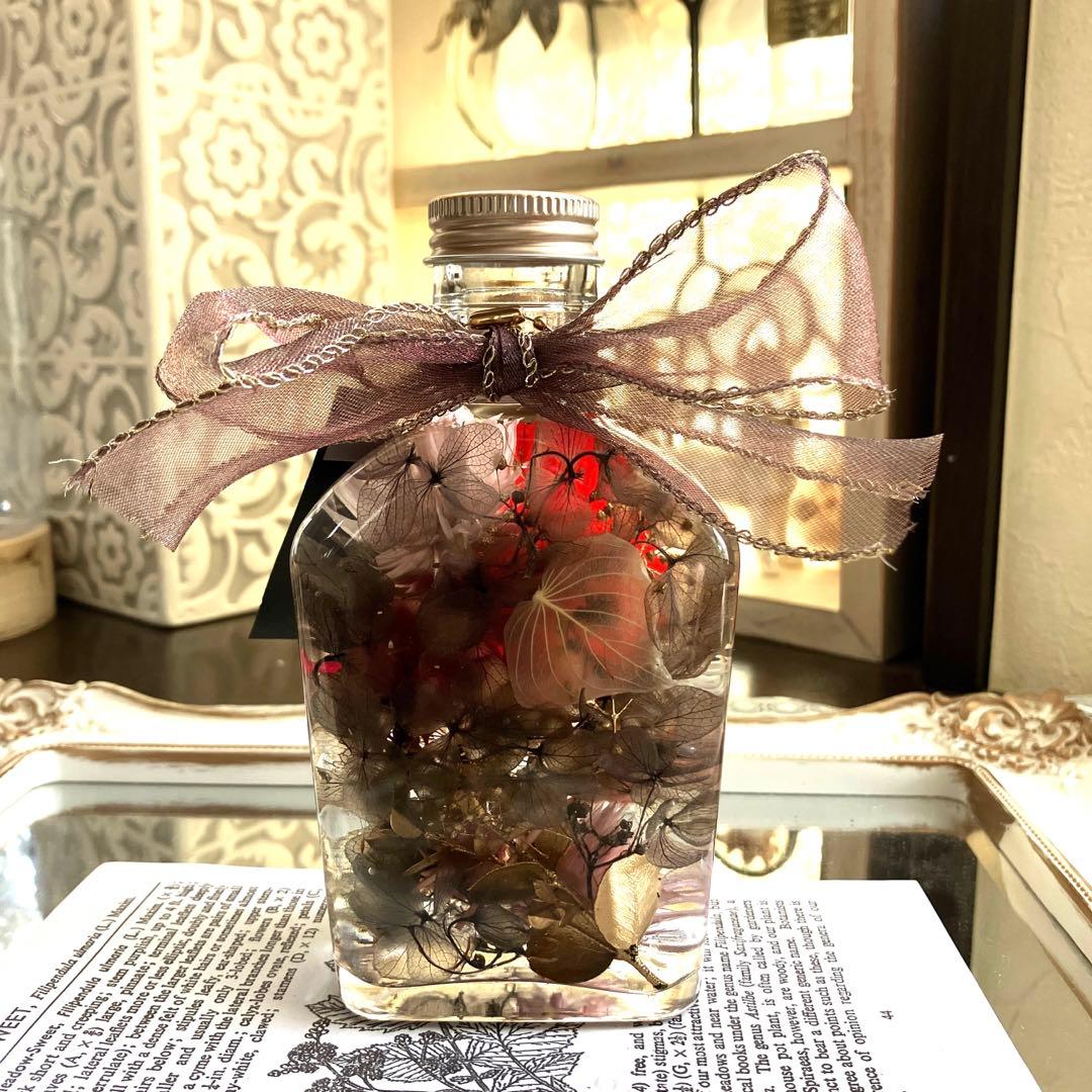 ◆ハーバリウム　250 赤いバラとジニアのbottle*.:。✿*゜¨
