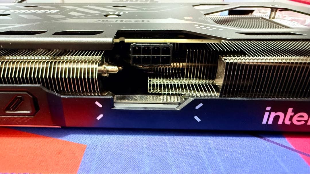 グラフィックボード・グラボ・ビデオカード ASRock Challenger Intel Arc B580