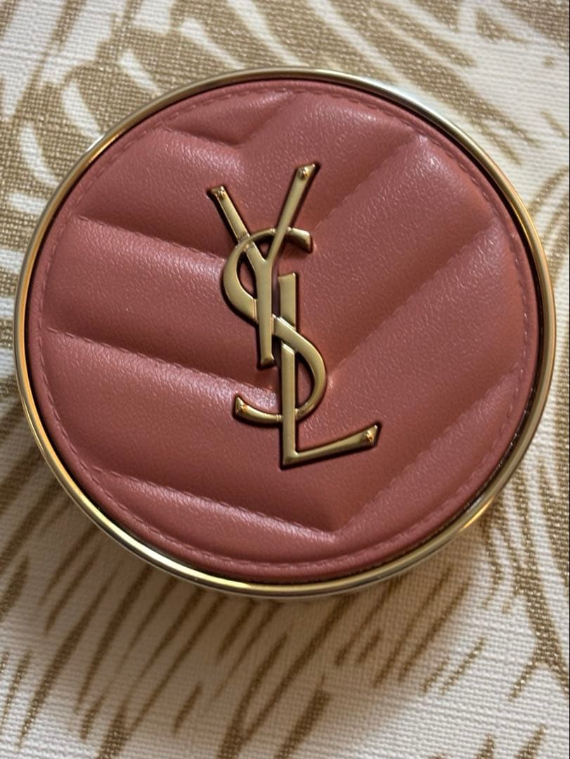 YSL 2点　メイクミーブラッシュ 06 ローズヘイズ　エナメルポーチ