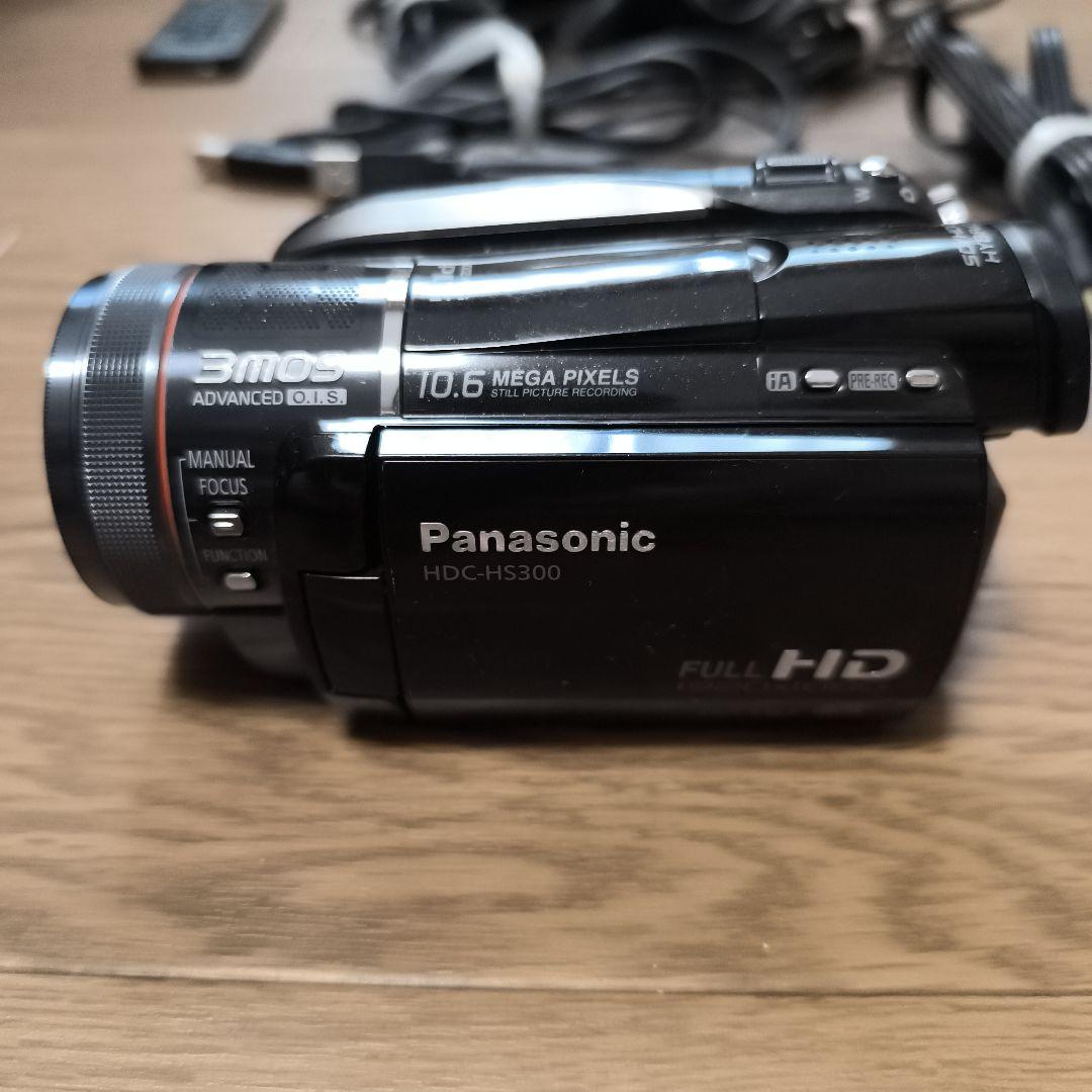 パナソニック HDC-HS300 デジタルハイビジョンカメラ