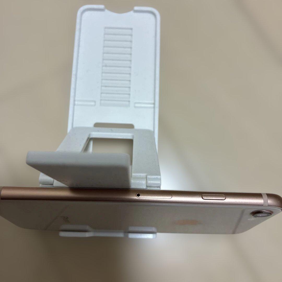 iPhone8 美品　64GB ピンクゴールド バッテリー82%