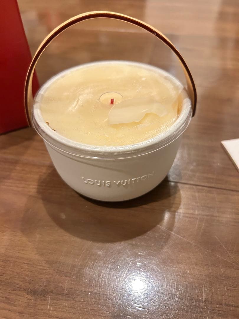 【未使用】ルイヴィトン パフュームドキャンドルRED
