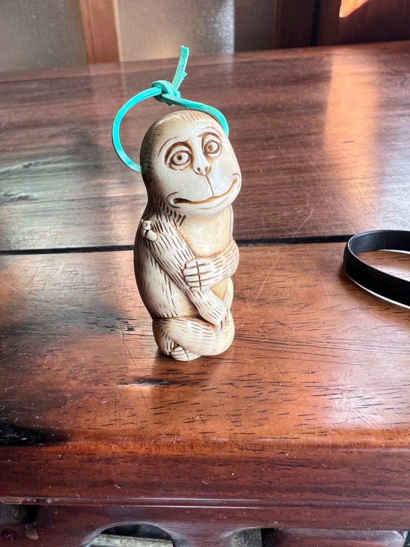 根付 け　彫刻