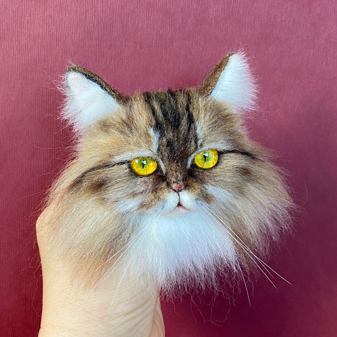 【今月の推し猫】羊毛フェルトブローチ リアルで可愛いペルシャ猫　キャリコ