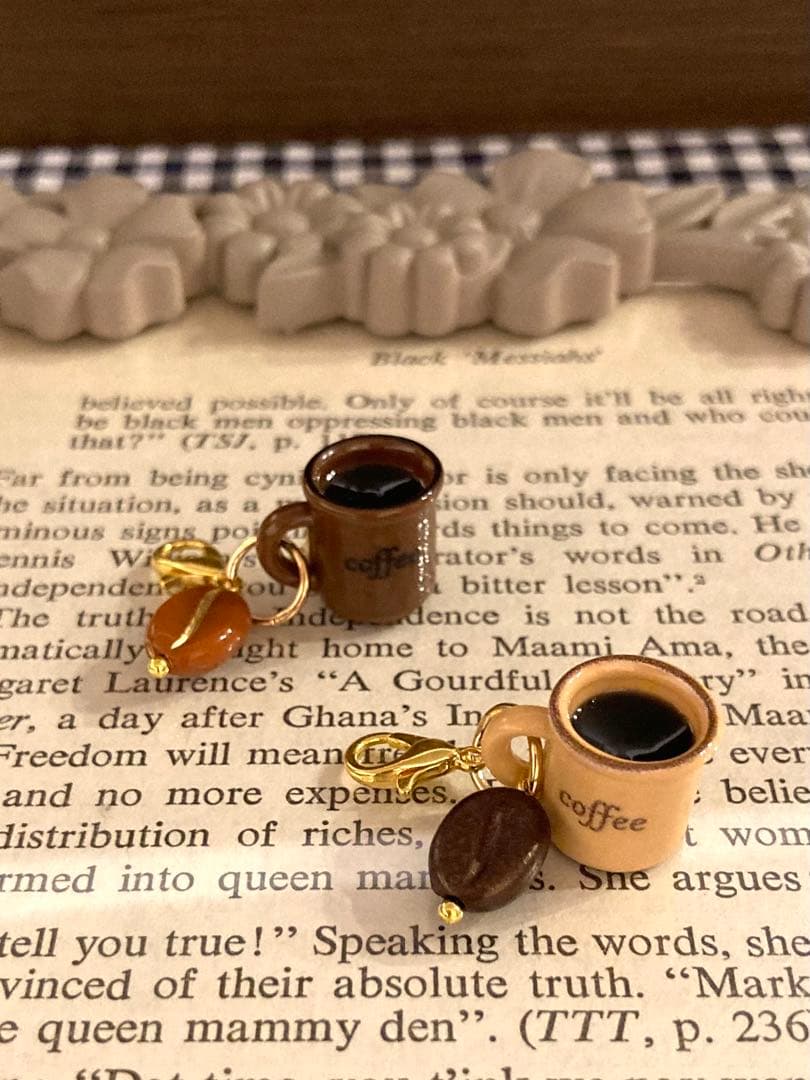 cafe⁑コーヒーカップ☕️アクセサリーファスナーミニチャーム2個セット