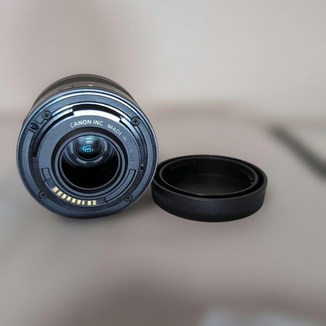 ​Canon EF-M28mm F3.5 マクロ IS STM