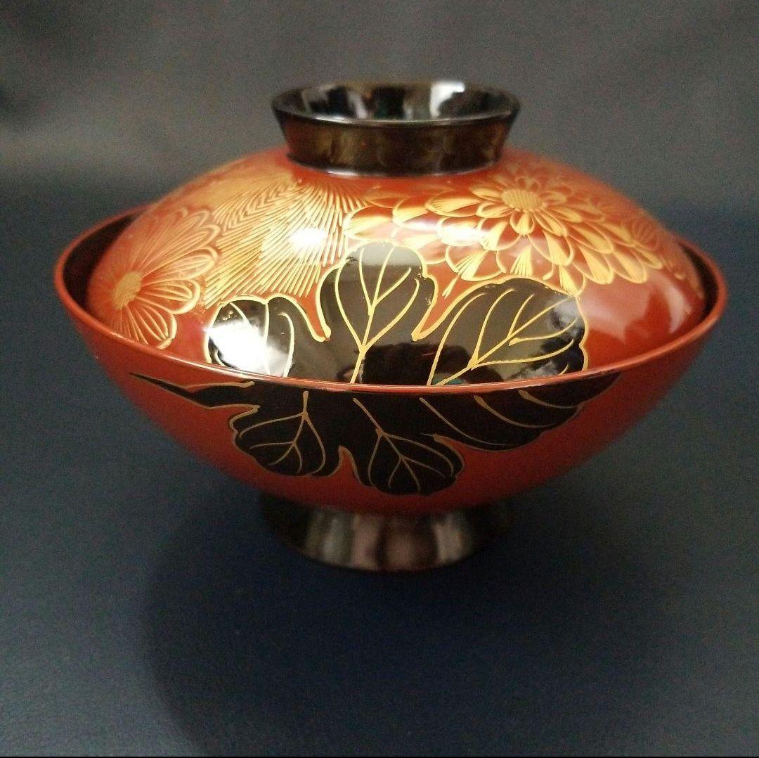 極美品 輪島塗 木製 吸物椀2客 朱漆内黒 沈金菊花文 煮物椀