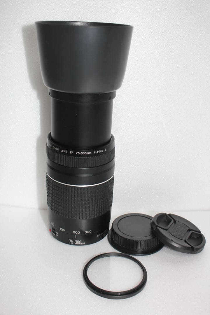美品　CANON ZOOM LENS EF 75-300㎜1:4-5.6Ⅲ