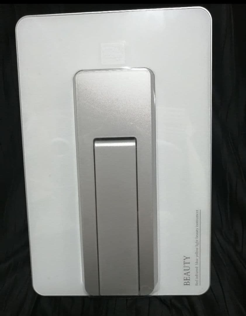 新品　VLVEE 　LED美顔器　光美容 美肌　育毛　エステ　ホームエステ