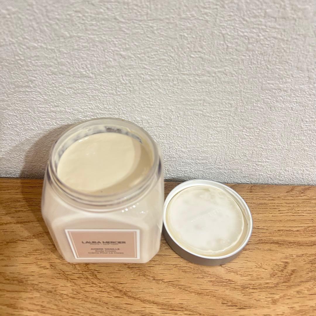 LAURA MERCIER ローラメルシエアンバーバニラ ボディークリーム340