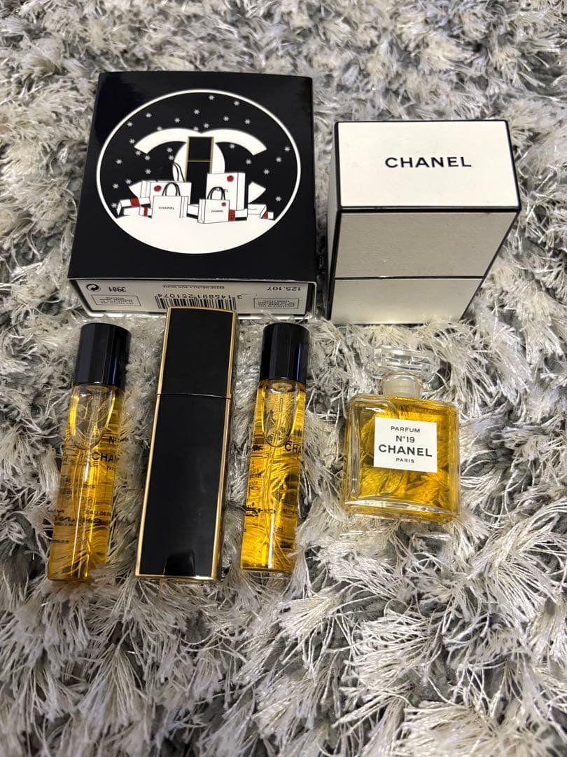 シャネルN°5ミニツイストオードゥパルファムN°19 PARFUM 新品セット
