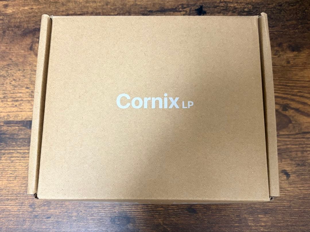 Cornix LP 左右分割型キーボード 本体