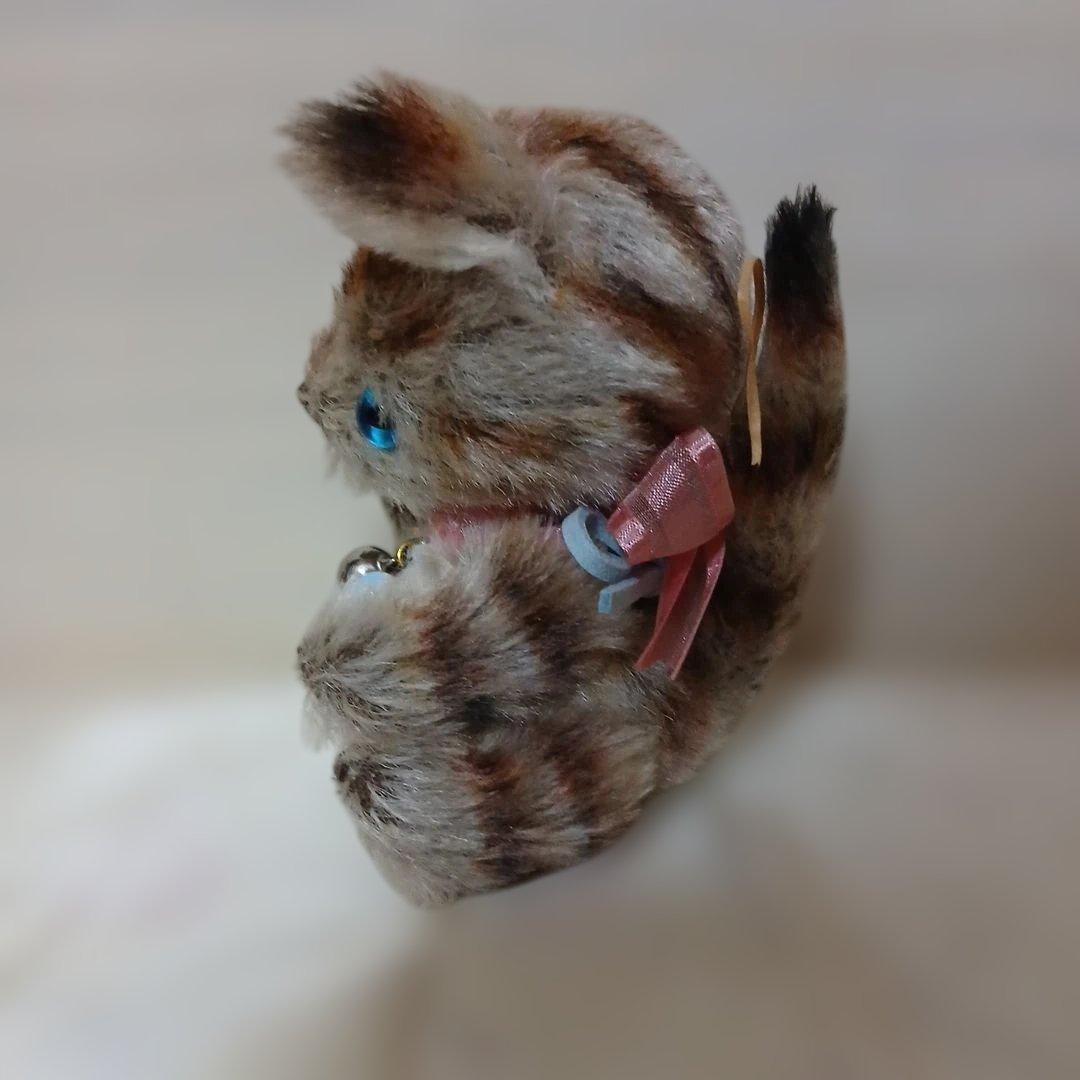 作家様　クローバーチャーム付き　ねこ　ぬいぐるみ