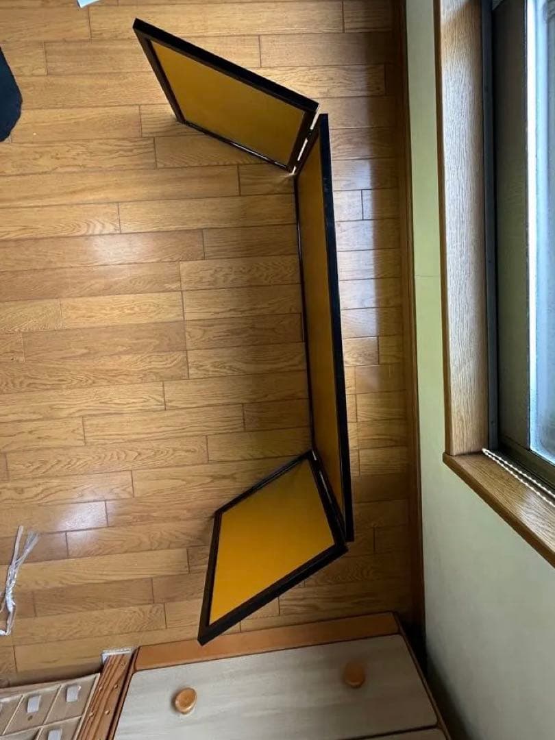 金屏風　折りたたみ式 38.5cm x 133cm