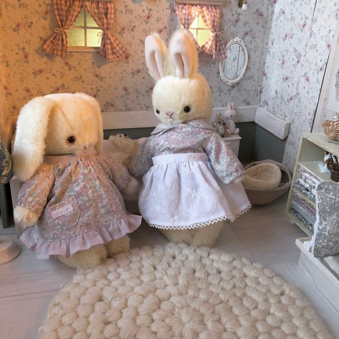 ハンドメイド　花耳ロップちゃん　フリルワンピース