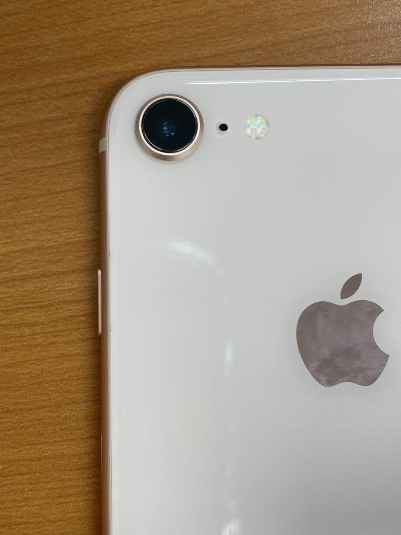 Z*k様 動作確認済み iPhone 8 64GB ID:E3432