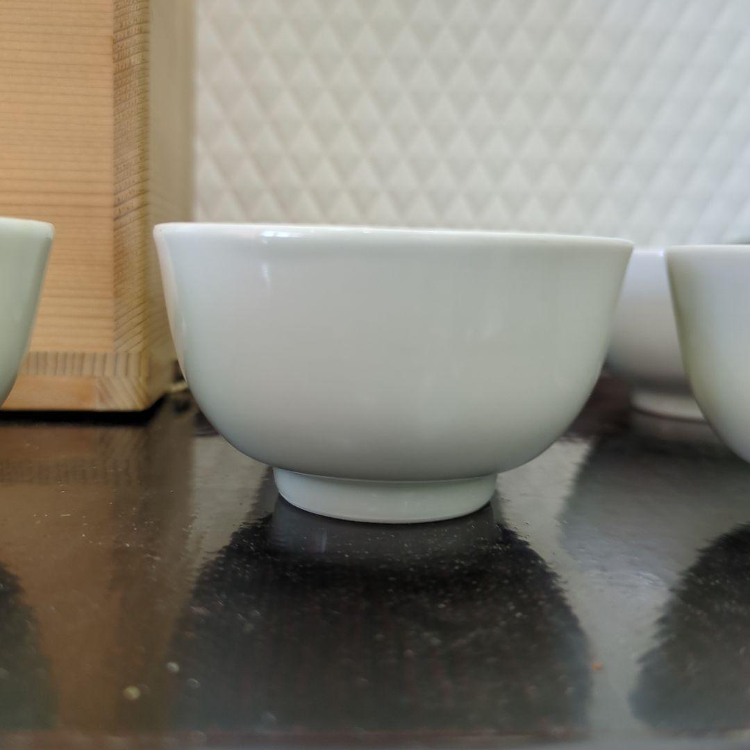 煎茶碗　茶道具　白磁　茶碗　在銘　5個セット 木箱付　湯呑み