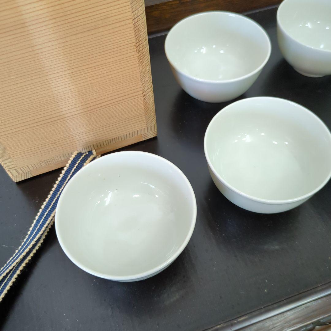煎茶碗　茶道具　白磁　茶碗　在銘　5個セット 木箱付　湯呑み