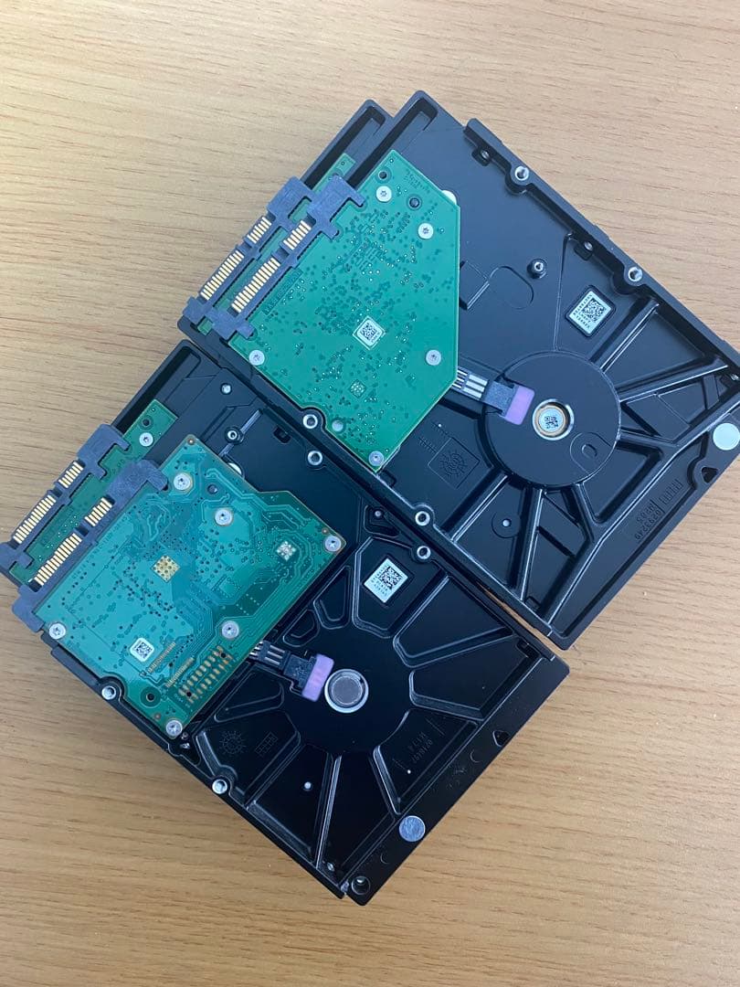 Seagate Desktop HDD 2TB 7200RPM/3個