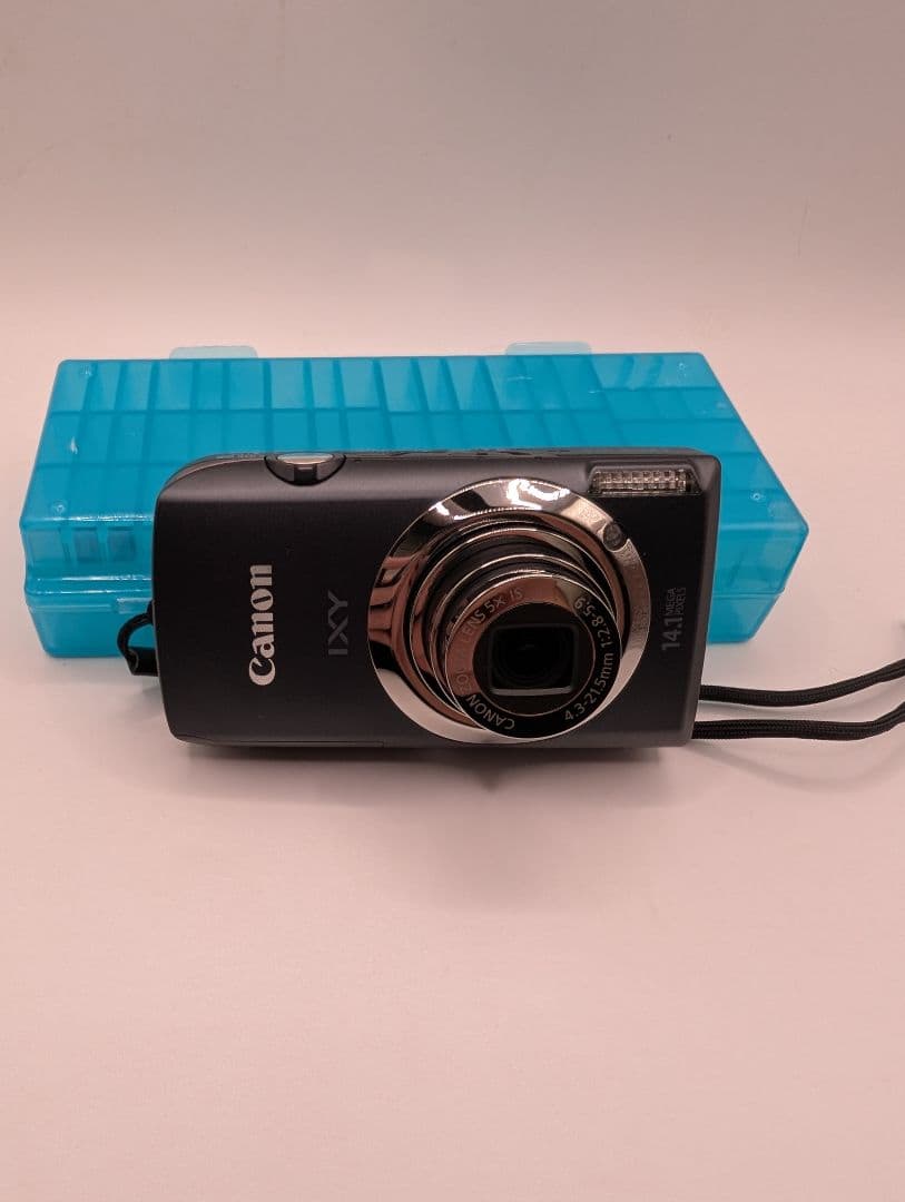 157【美品】Canon IXY 10S ブラック　コンパクトデジタルカメラ