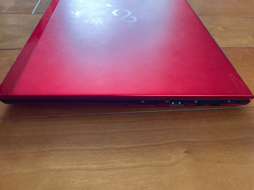FMV LIFEBOOK UH75/B3 富士通 ノートパソコン ジャンク 軽量