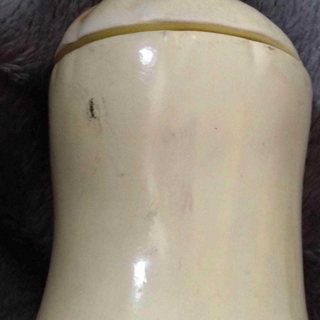 アメリカンヴィンテージ　陶器製　白い茄子(?)　小物入れ
