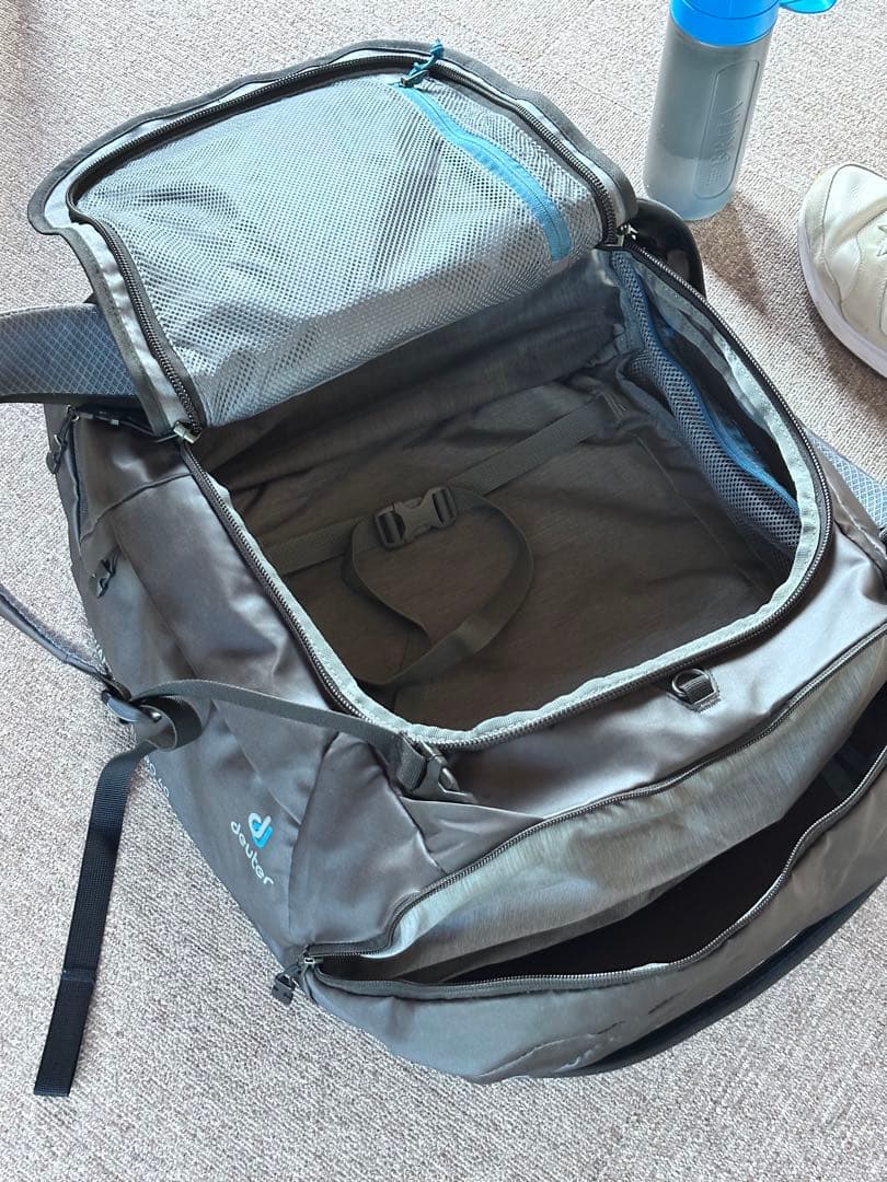 中古・美品deuter DUFFEL PRO 40 リュック型ダッフルバッグ