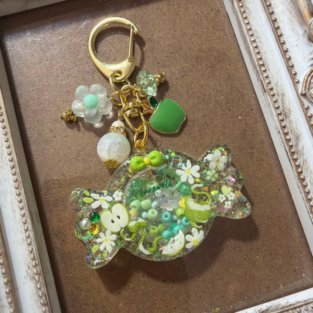 マチャケ　シャカシャカ青リンゴキャンディキーホルダー