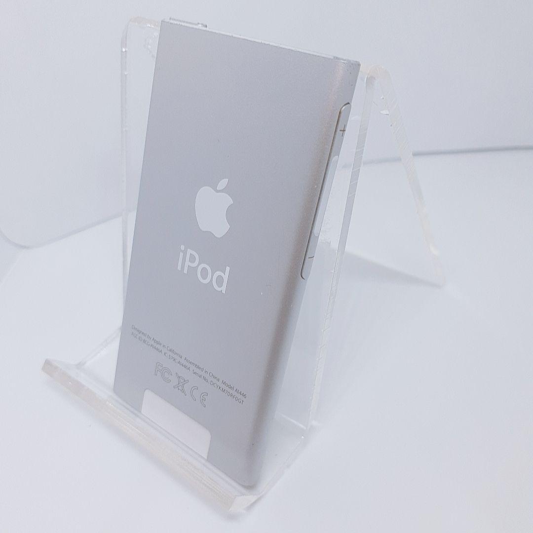 美品　動作品　Apple iPod nano (MD480J) 16GB シルバ